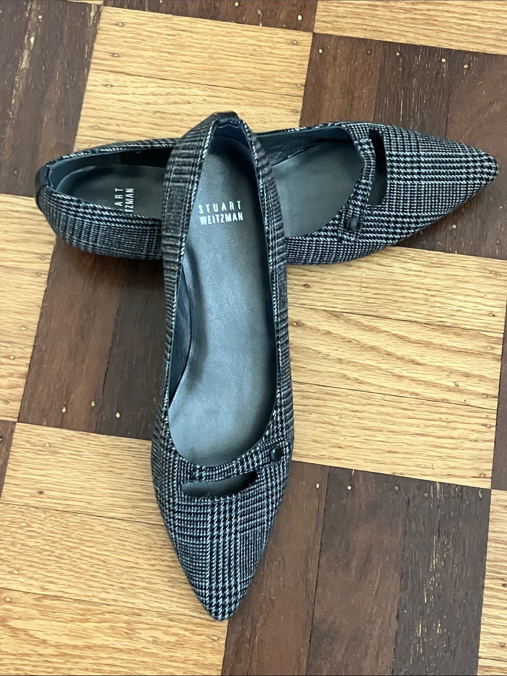 NWOT! Stuart Weitzman Black & White Glen Plaid Pointed Loafer Flats